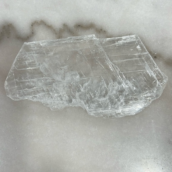 Selenite Slab Charging Plate - Picture 2 of 4